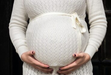 Jak zapobiec rozstępom w ciąży? Poznaj sposoby jak je uniknąć
